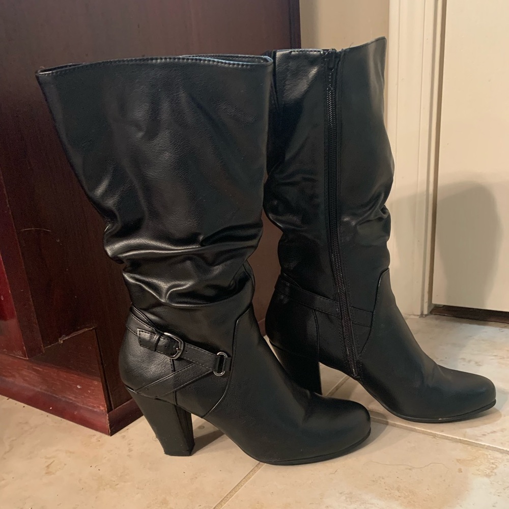 Nine West Dakotawm Black size 8M